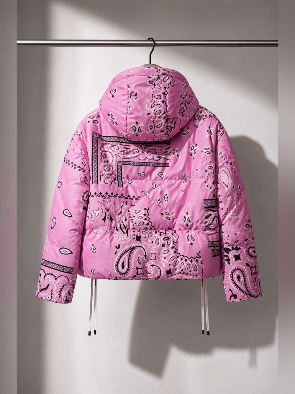 Khrisjoy Kids Pink Bandana Puffer Jacket – Size 12Y – New With Tags - Picture 4 of 17